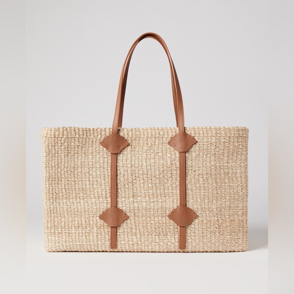 Poolside St. Tropez Whicker Tote